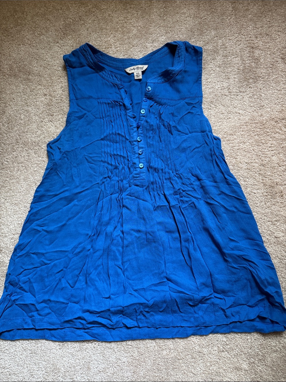 Lucky Brand Sleeveless Pintuck Tank in Bright Blue
